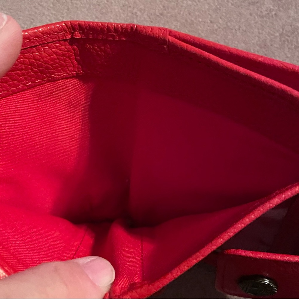 Timberland Bold Red Leather Wallet - Picture 9 of 11